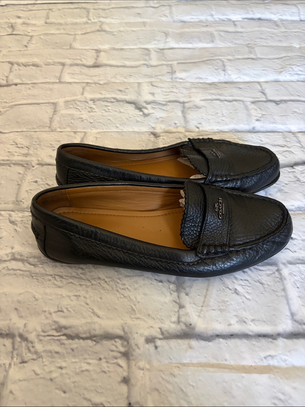 Coach Classic Leather Loaf - Black - Picture 3 of 5